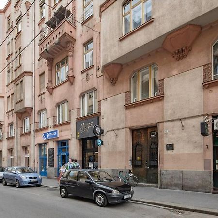 Extra Central - Mini Modern Studio Budapest Eksteriør bilde