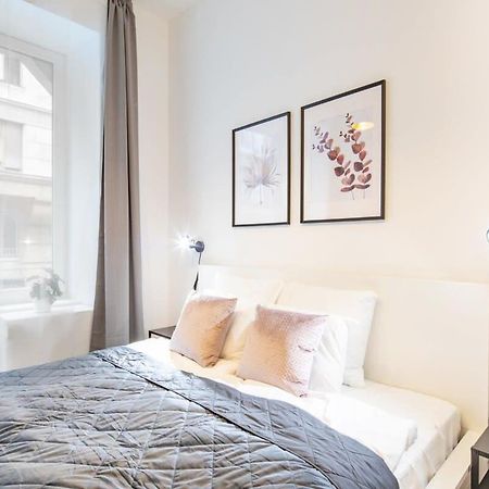 Extra Central - Mini Modern Studio Budapest Eksteriør bilde