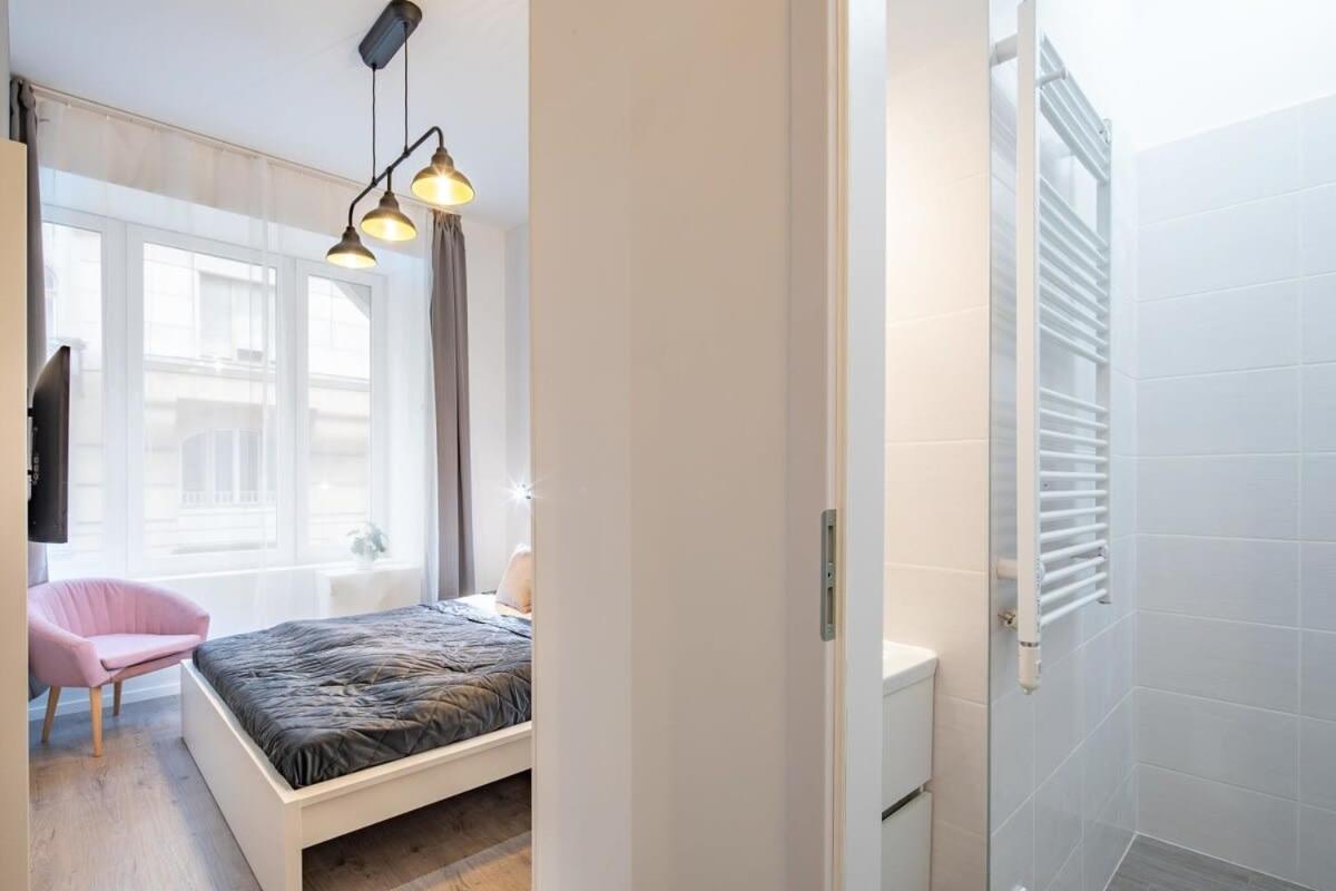Extra Central - Mini Modern Studio Budapest Eksteriør bilde
